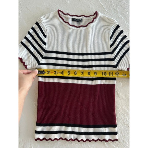 Papermoon Cropped Scalloped Sweater Top - Picture 8 of 8